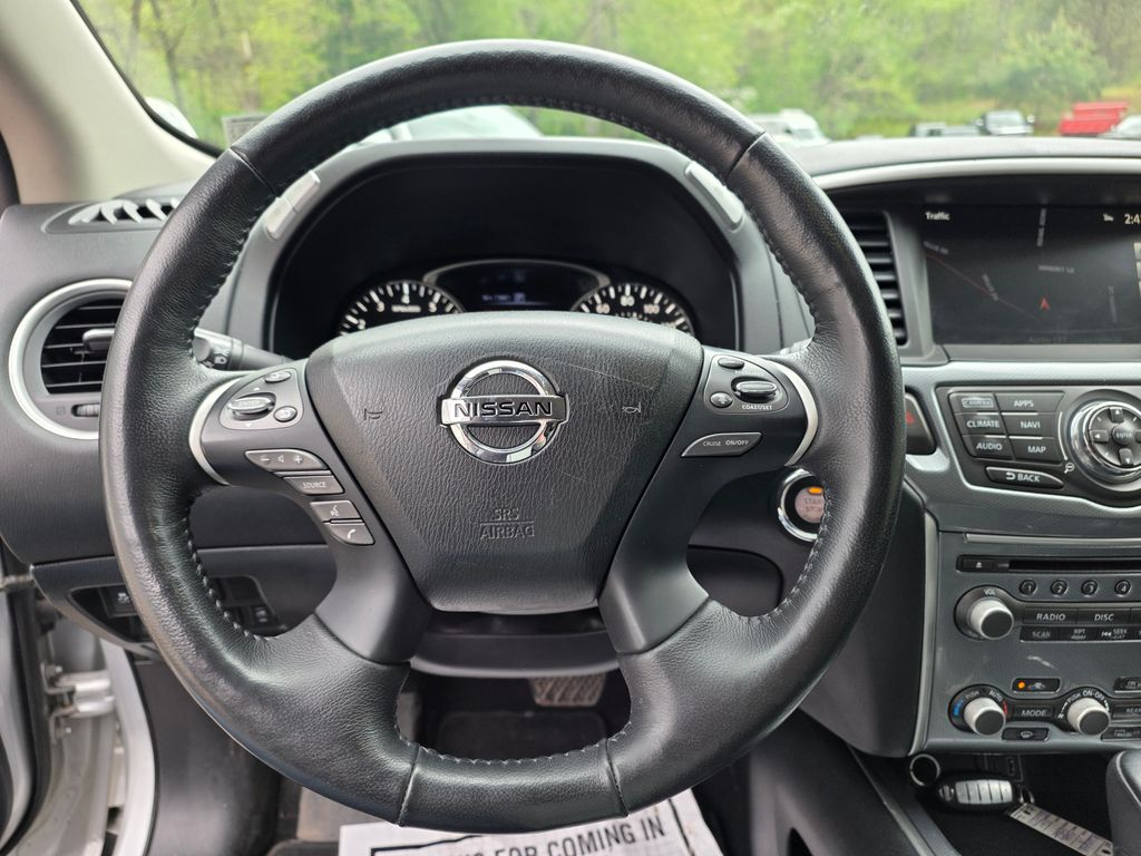 2019 Nissan Pathfinder SL - Photo 12