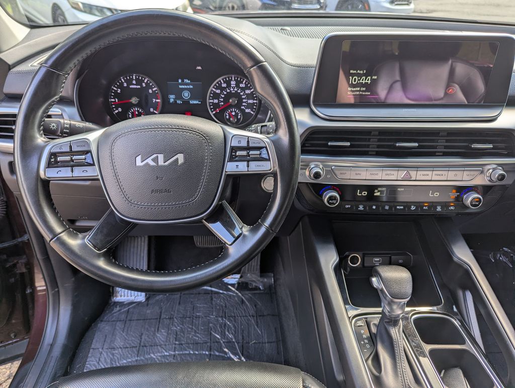 2022 Kia Telluride LX - Photo 10