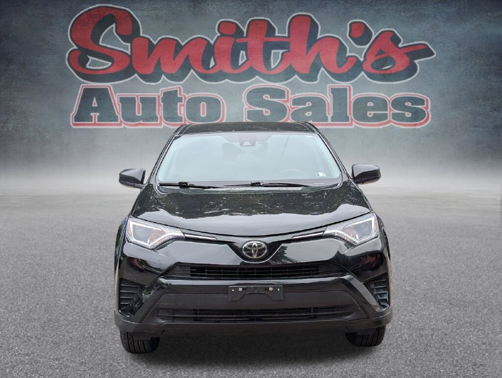 Used 2018 Toyota RAV4 LE SUV