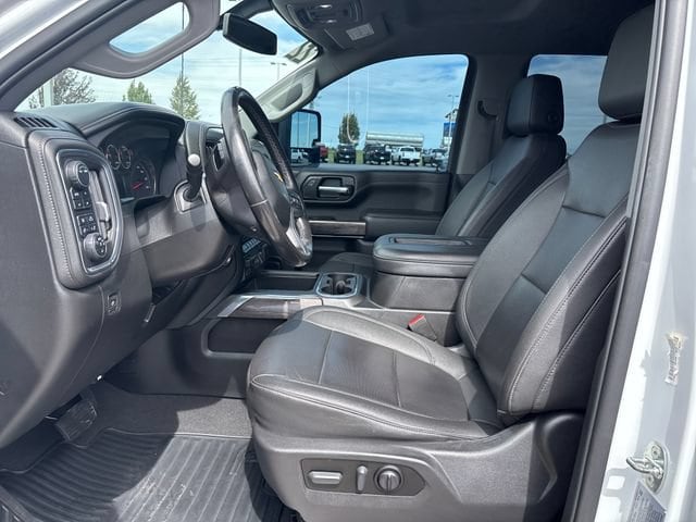 2022 Chevrolet Silverado 3500HD LTZ - Photo 9