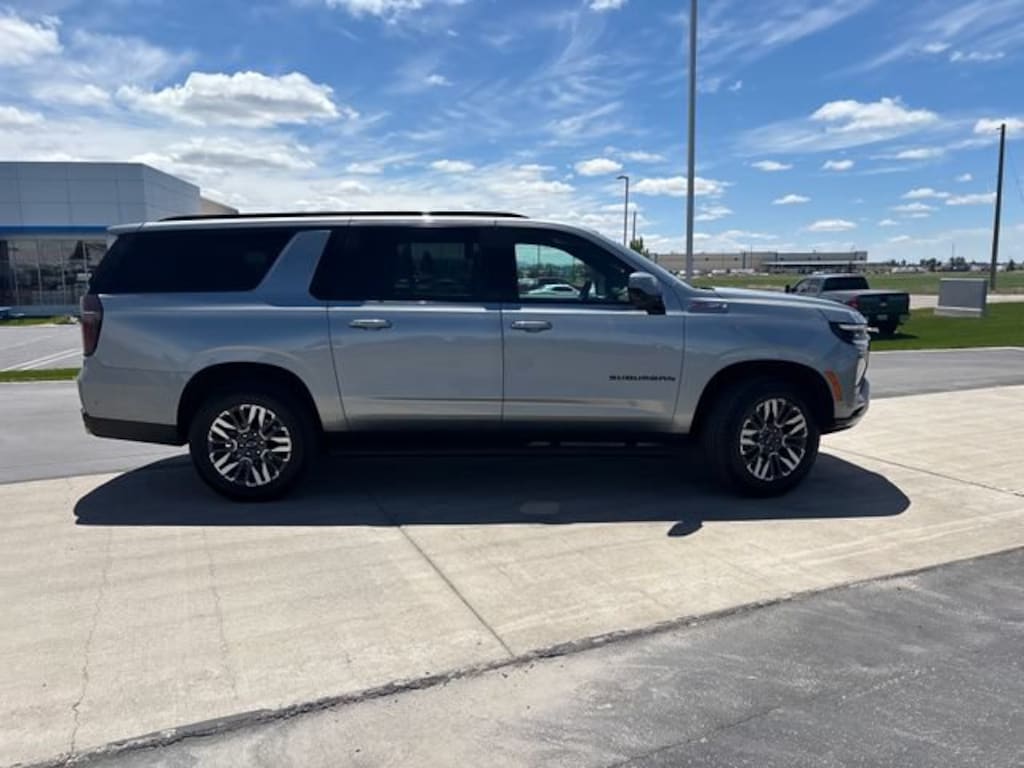 Used 2025 Chevrolet Suburban Z71 SUV