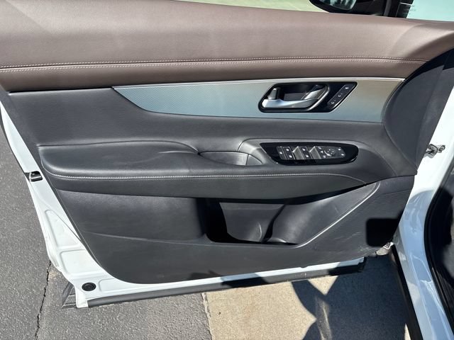 2025 Nissan Murano Platinum - Photo 10