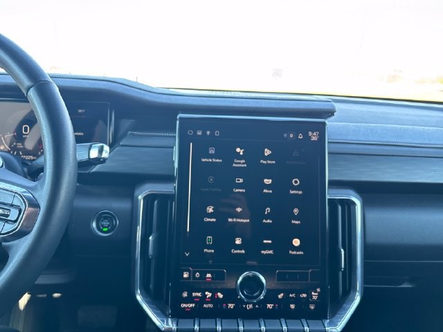 2024 GMC Acadia Elevation - Photo 17