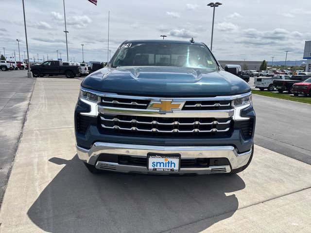 2024 Chevrolet Silverado 1500 LTZ - Photo 8