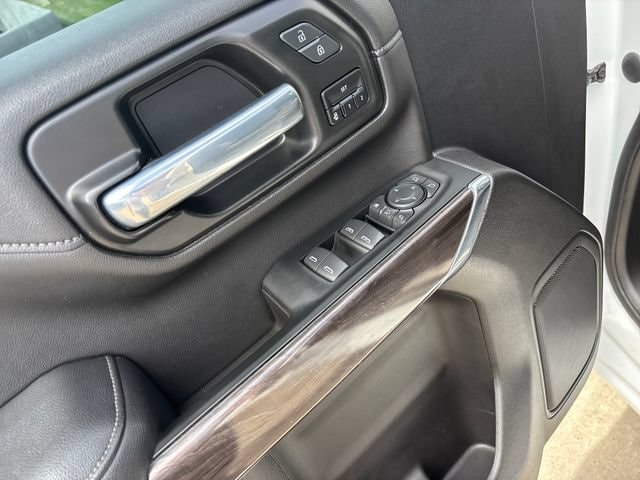 2022 Chevrolet Silverado 3500HD LTZ - Photo 11