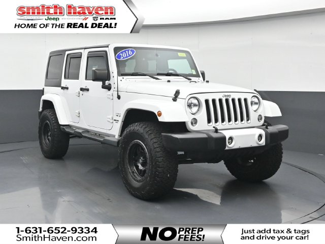 2016 Jeep Wrangler Unlimited Sahara