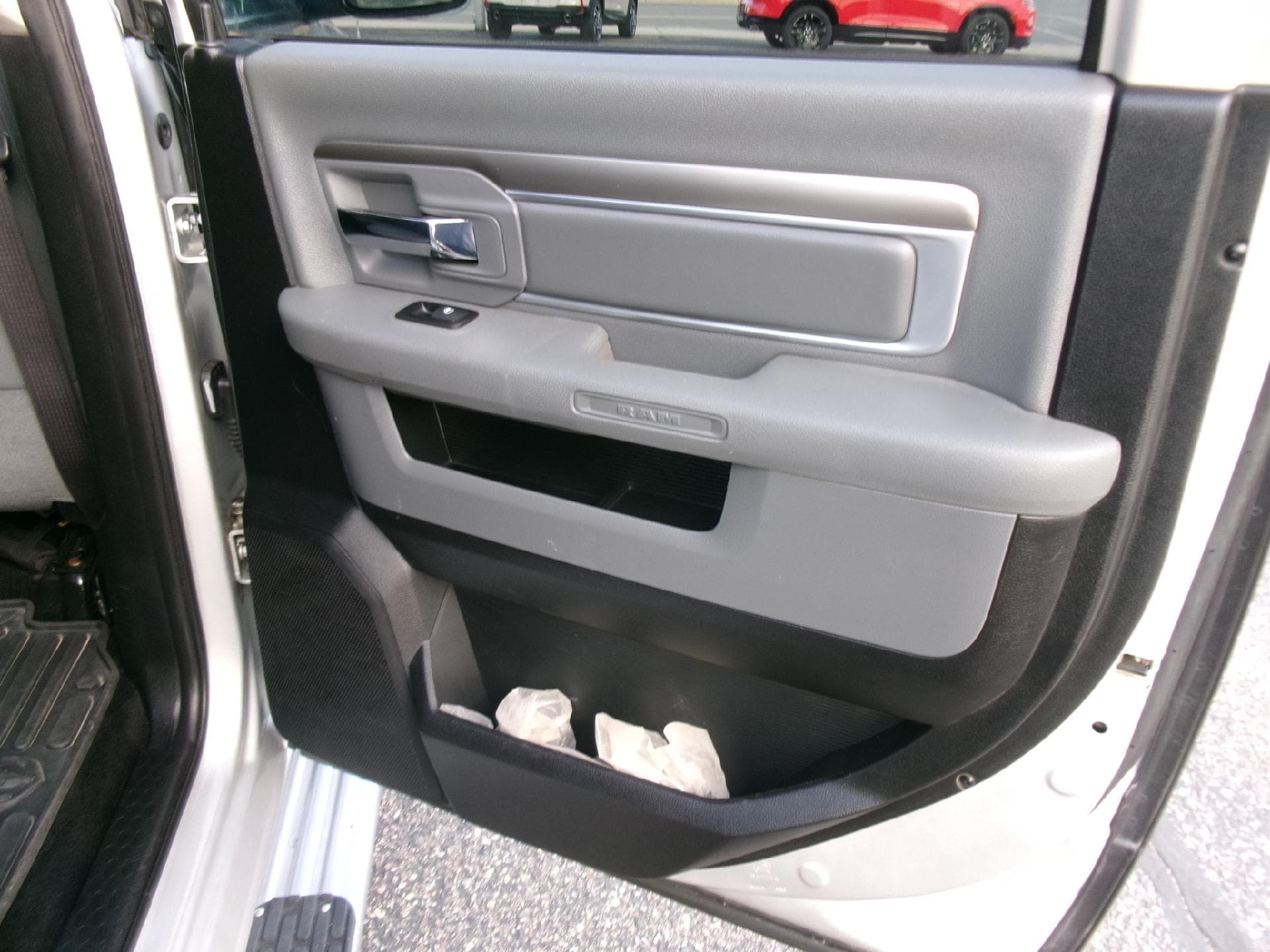 2015 RAM Ram 1500 Pickup Outdoorsman - Photo 20