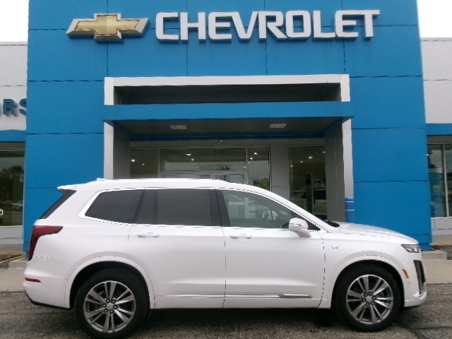  CADILLAC XT6