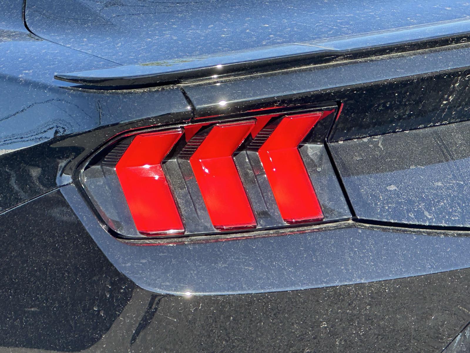 2026 Ford Mustang EcoBoost Fastback - Photo 8