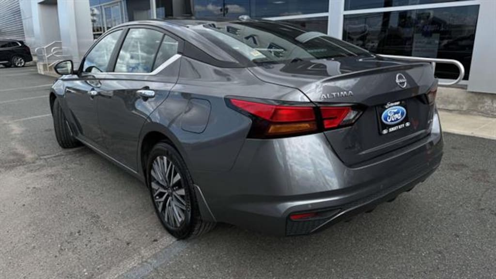 Certified 2025 Nissan Altima 2.5 SV
