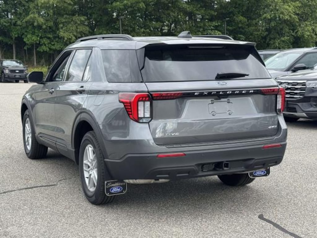 New 2026 Ford Explorer Active SUV
