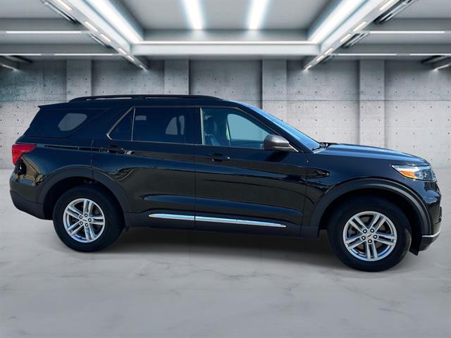 Used 2023 Ford Explorer XLT