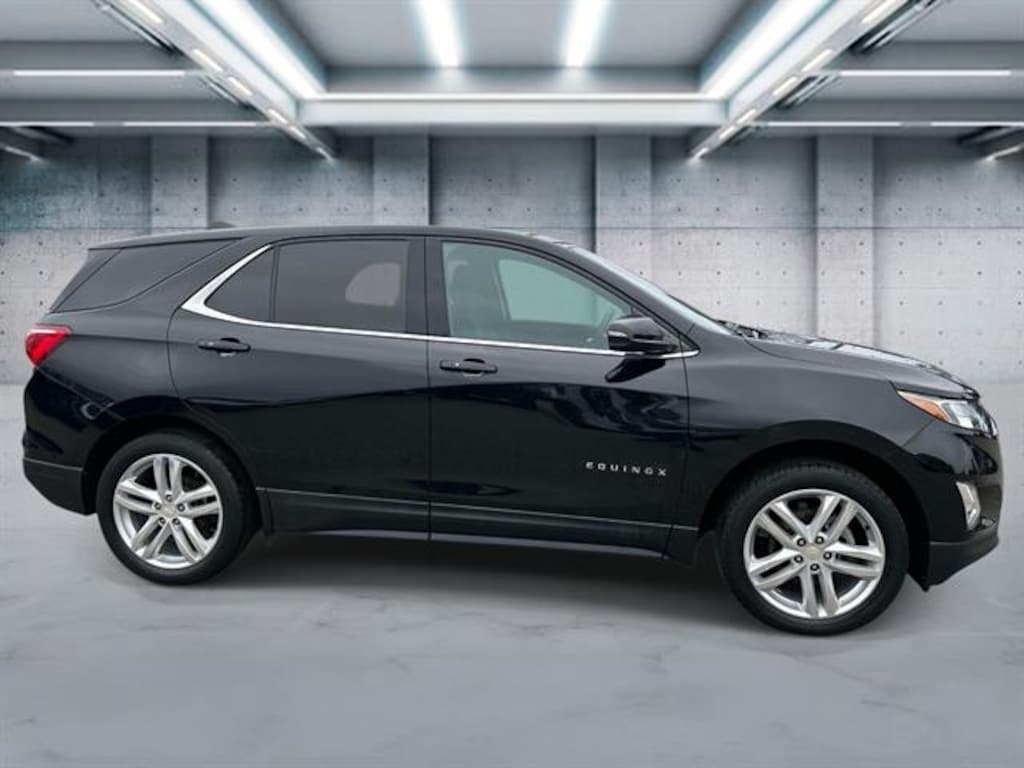 Used 2018 Chevrolet Equinox LT