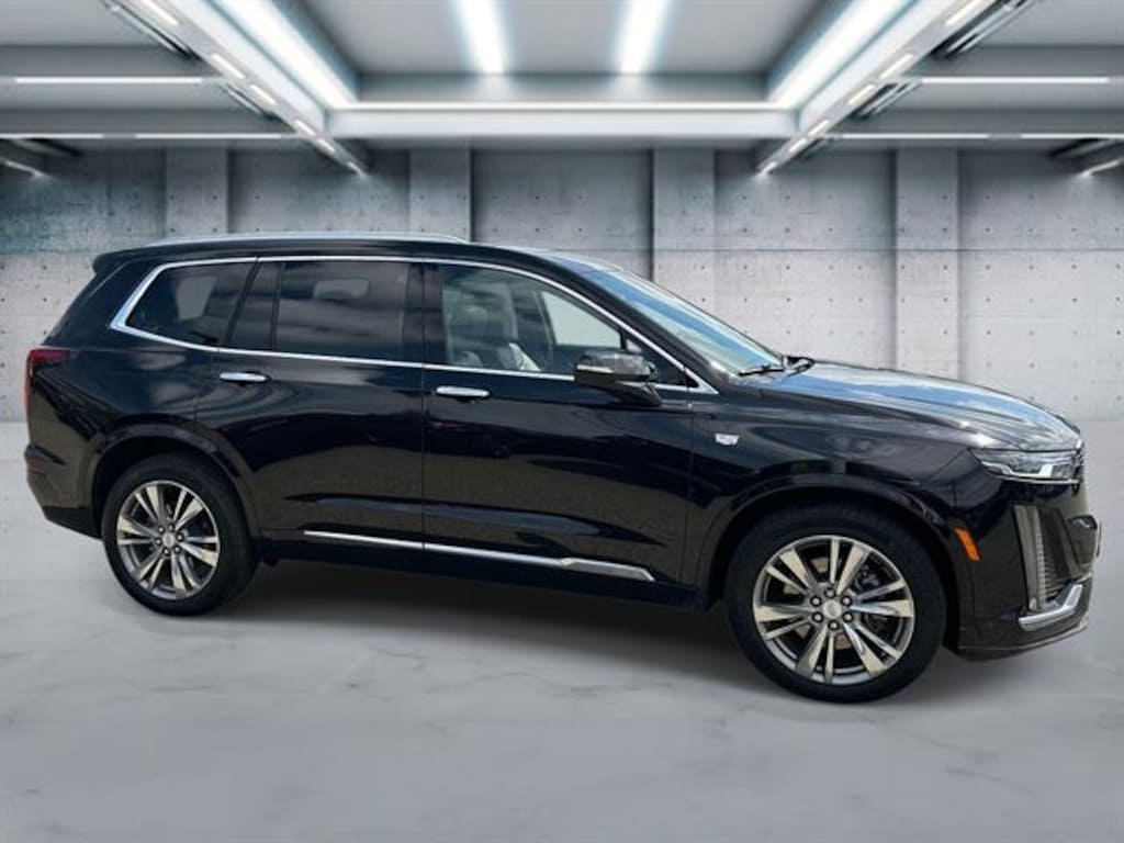 Used 2024 Cadillac XT6 Premium Luxury