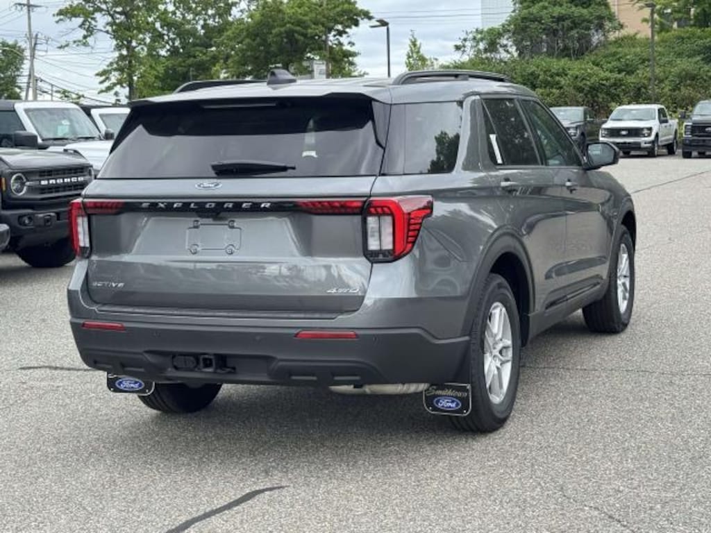 New 2026 Ford Explorer Active SUV