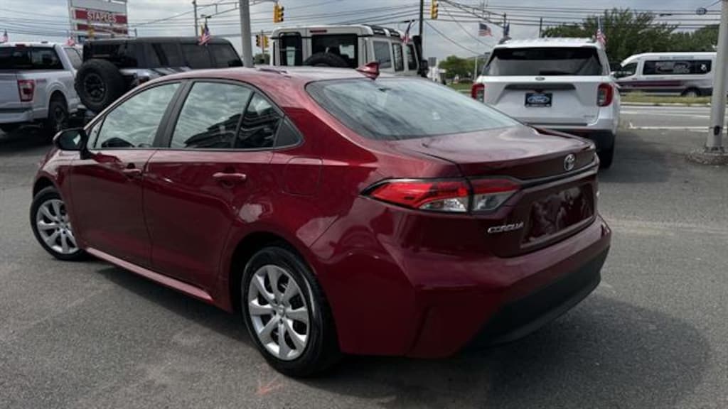 Used 2025 Toyota Corolla LE