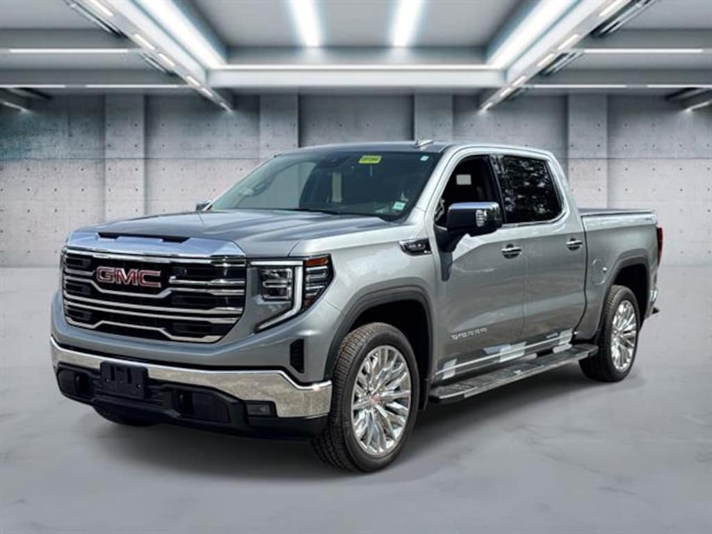 Used 2025 GMC Sierra 1500 SLT