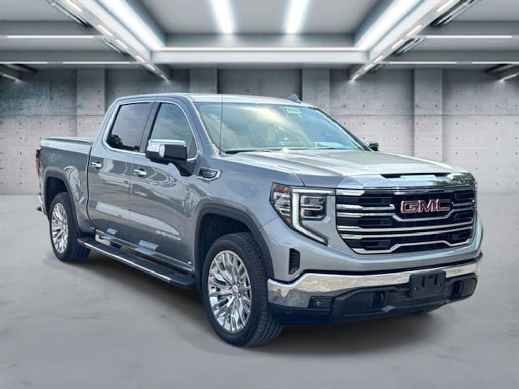 Used 2025 GMC Sierra 1500 SLT