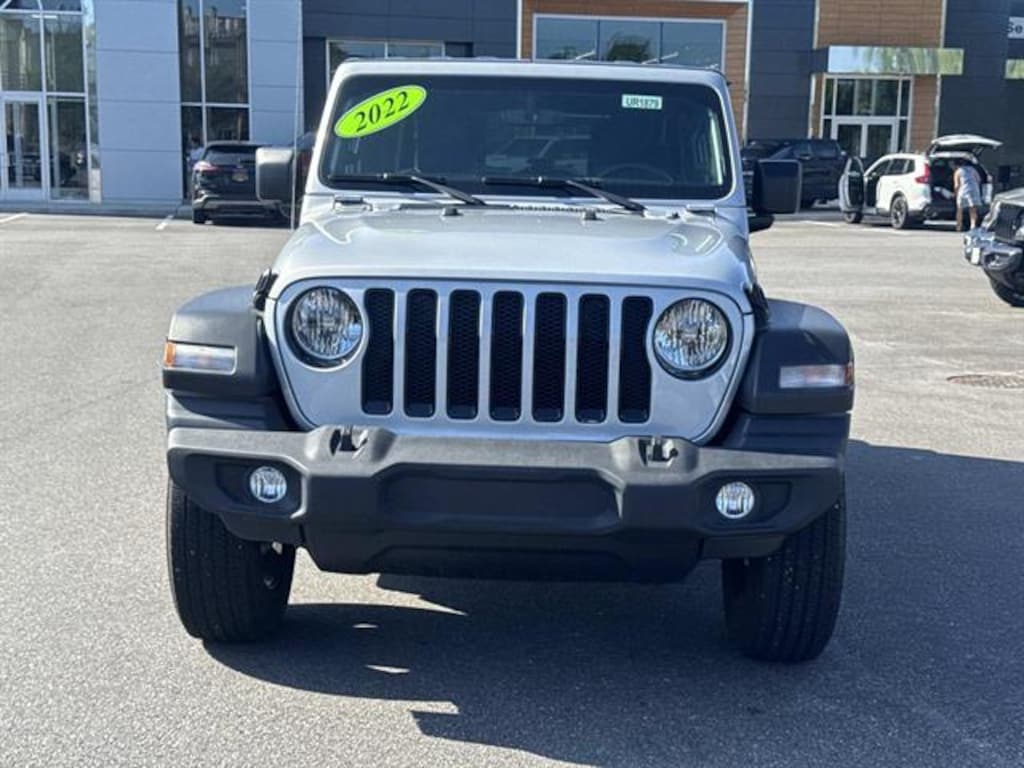 Used 2022 Jeep Wrangler Sport Altitude