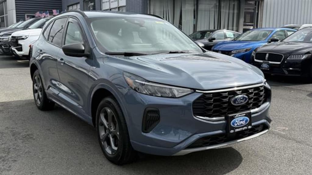 Certified 2024 Ford Escape ST-Line