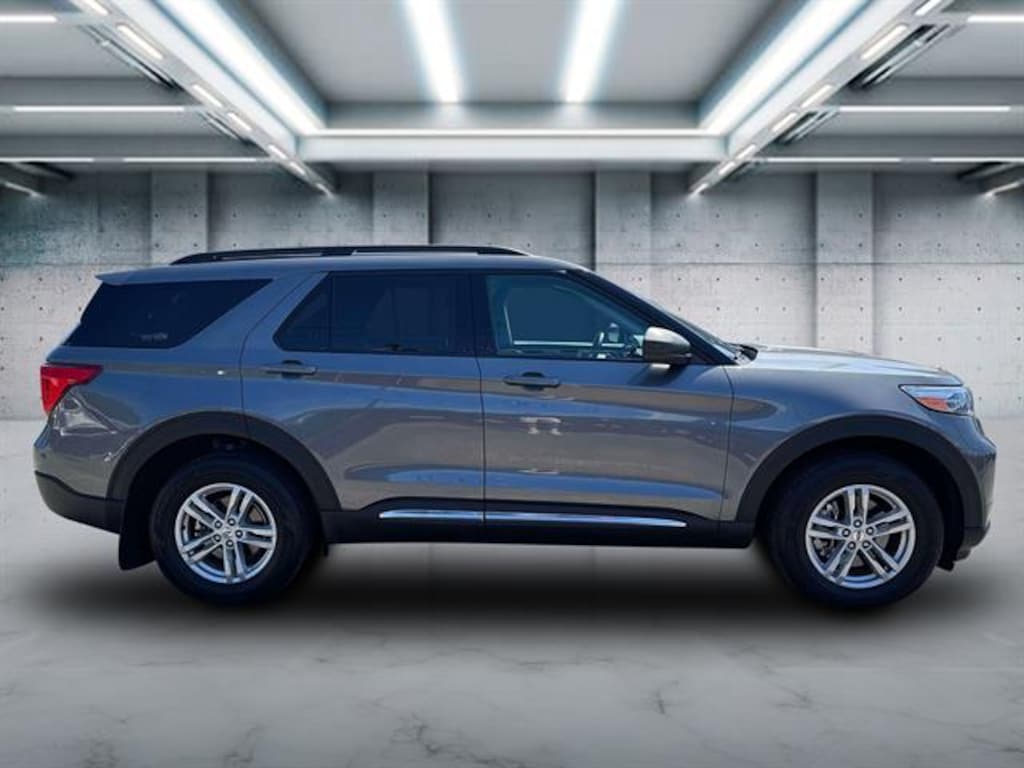 Used 2022 Ford Explorer XLT