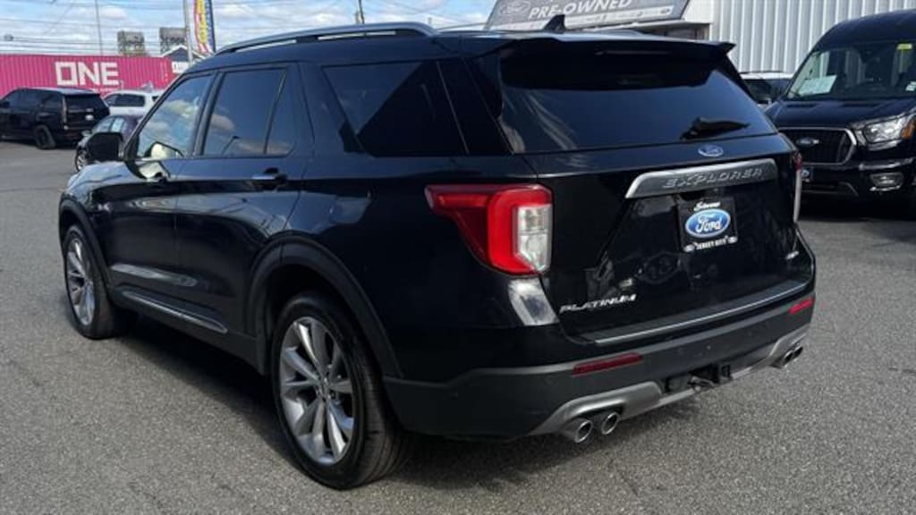 Used 2022 Ford Explorer Platinum