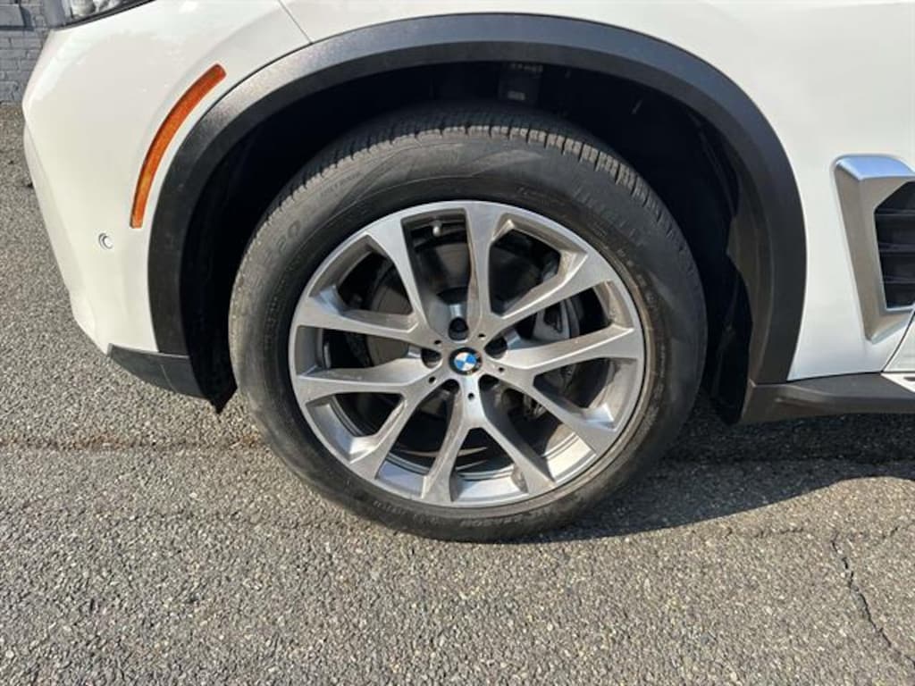 Certified 2024 BMW X5 xDrive40i xDrive40i