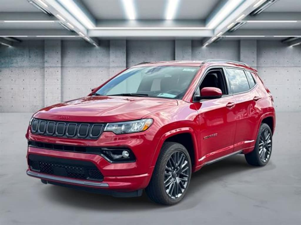 Used 2022 Jeep Compass (Red) Edition