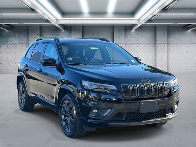 Used 2019 Jeep Cherokee High Altitude with VIN 1C4PJMDN7KD343912 for sale in Saint James, NY
