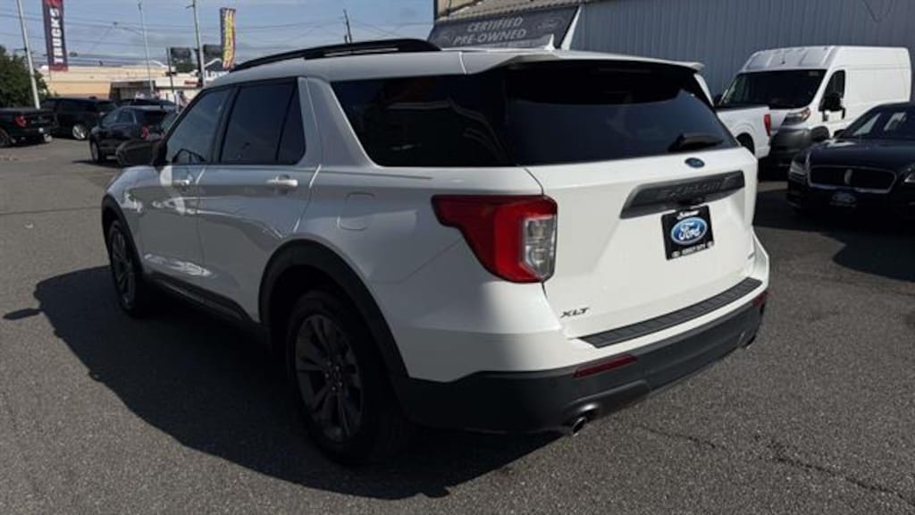 Certified 2023 Ford Explorer XLT