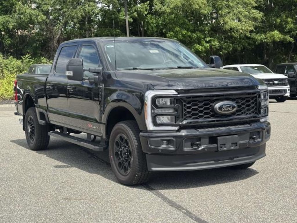 New 2026 Ford F-350 Lariat Truck Crew Cab