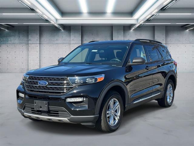 Used 2023 Ford Explorer XLT