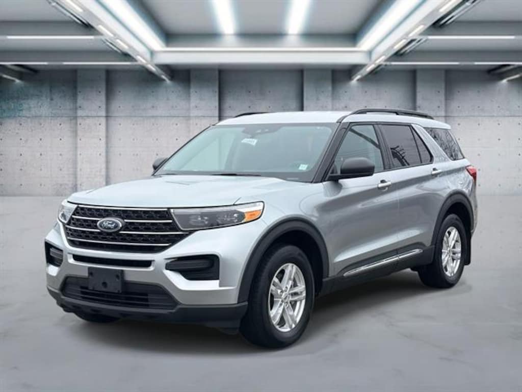 Used 2023 Ford Explorer XLT