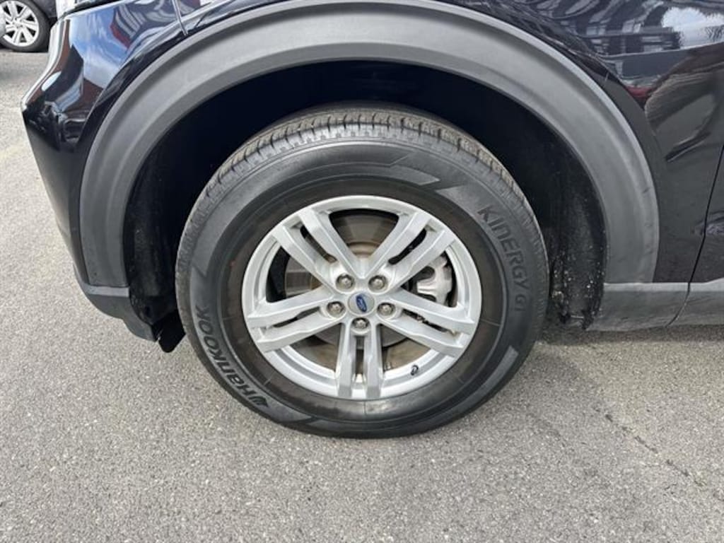 Used 2023 Ford Explorer XLT