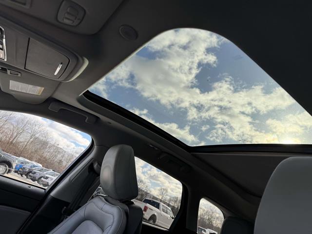 2021 Lincoln Corsair Base - Photo 15