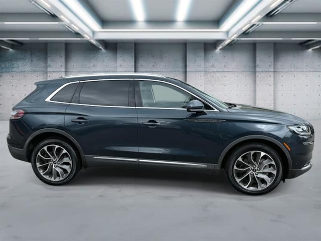 Used 2021 Lincoln Nautilus Reserve SUV