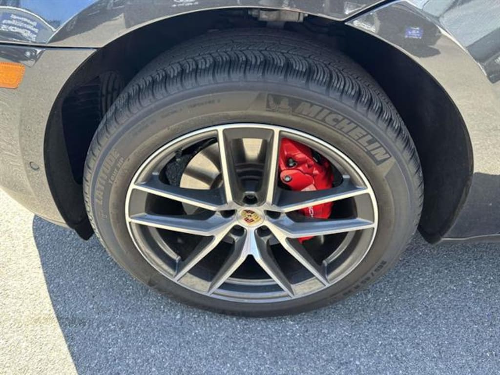 Certified 2022 Porsche Macan S