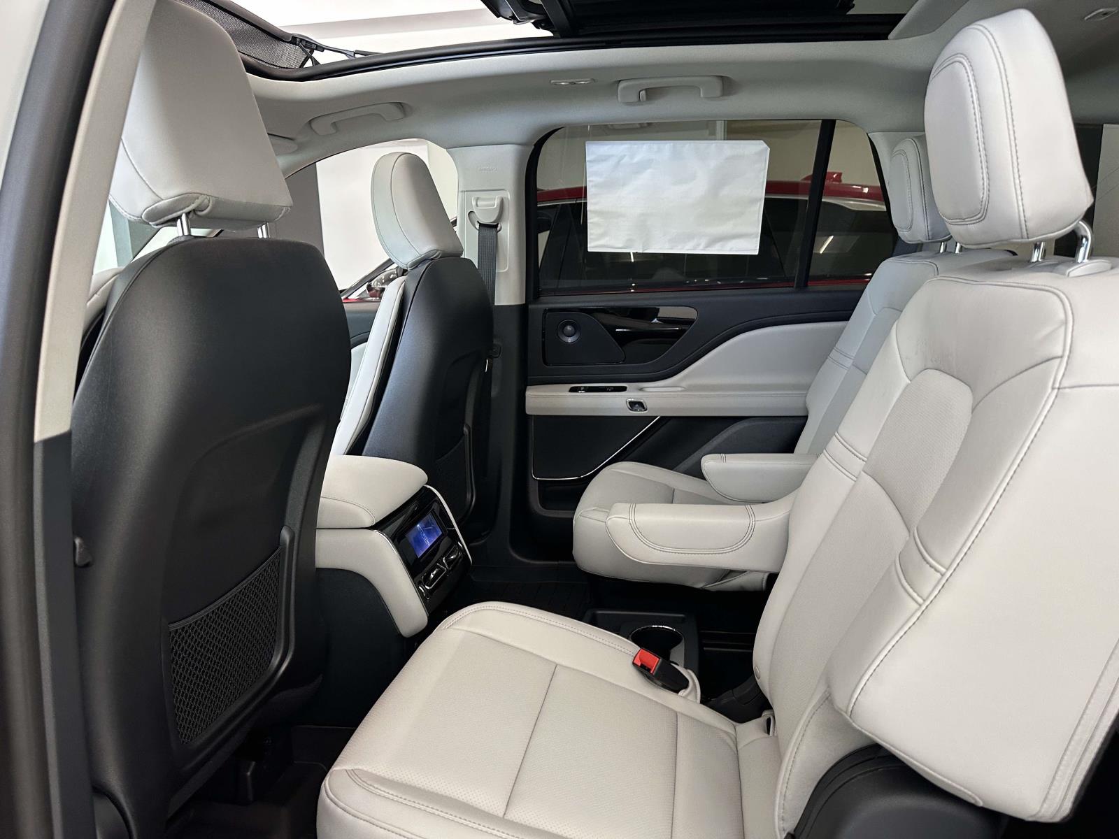 2027 Lincoln Aviator Premiere - Photo 8
