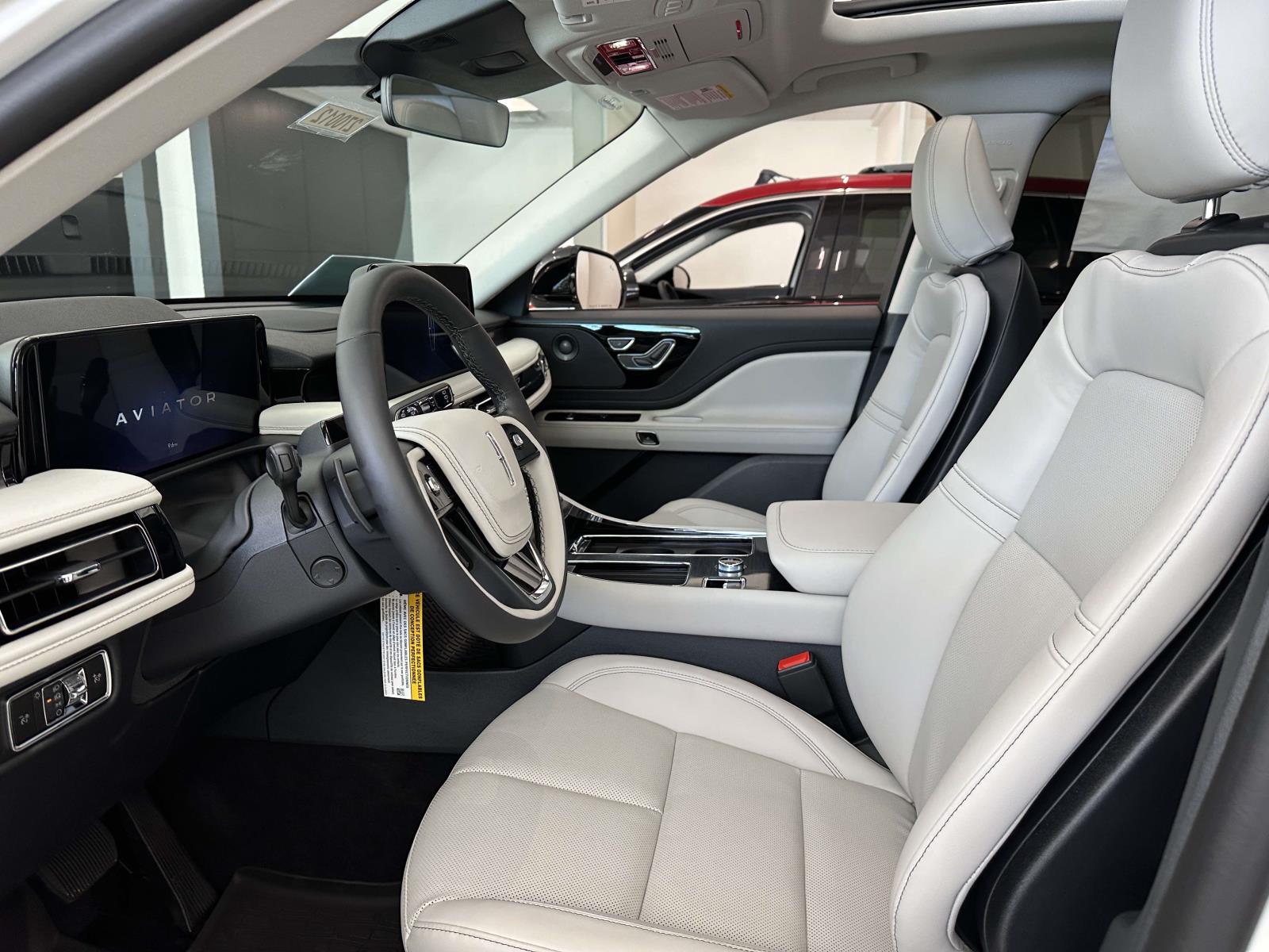 2027 Lincoln Aviator Premiere - Photo 11