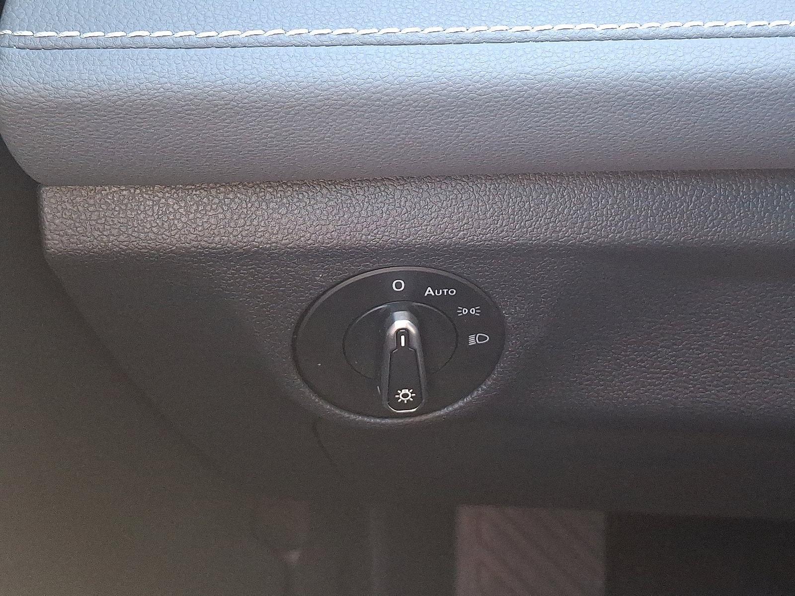 2026 Volkswagen Jetta SEL - Photo 16