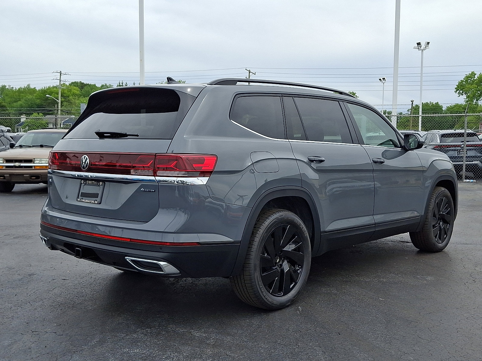 New 2026 Volkswagen Atlas SE w/Technology SUV