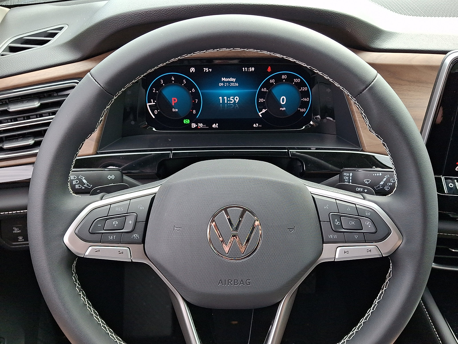 2026 Volkswagen Atlas SE w/Tech - Photo 14