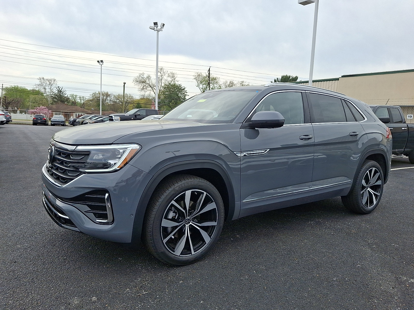 New 2026 Volkswagen Atlas Cross Sport SEL Premium R-Line SUV