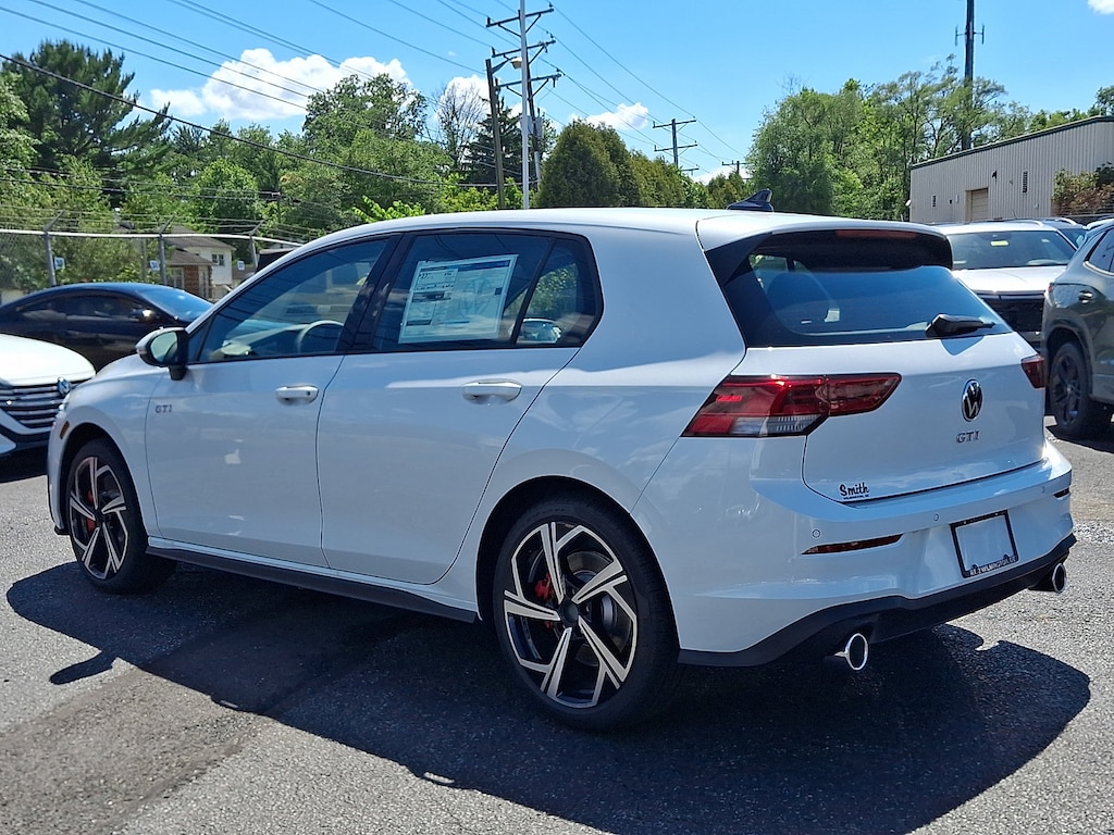 New 2026 Volkswagen Golf GTI SE Hatchback