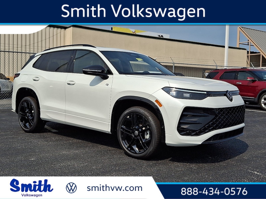 New 2026 Volkswagen Tiguan SE R-Line Black SUV