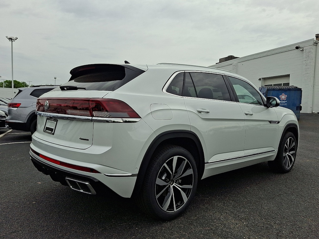 New 2026 Volkswagen Atlas Cross Sport SEL Premium R-Line SUV