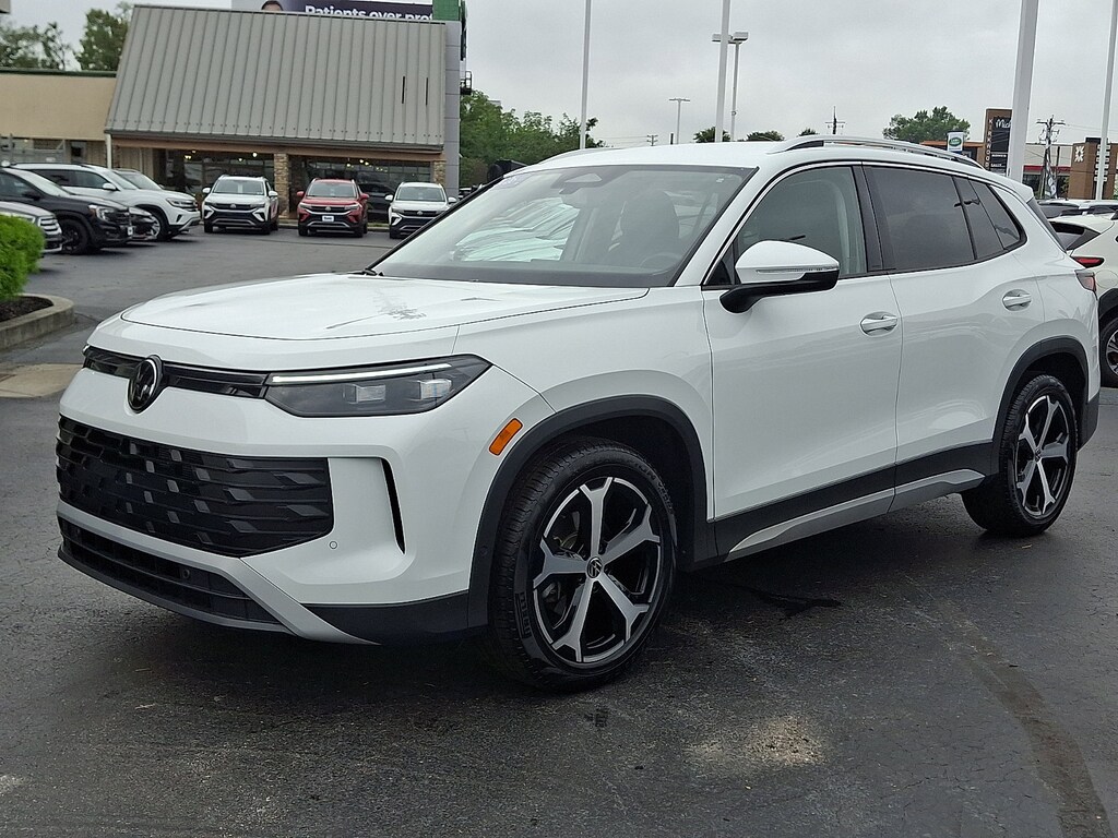 Certified 2026 Volkswagen Tiguan SE SUV