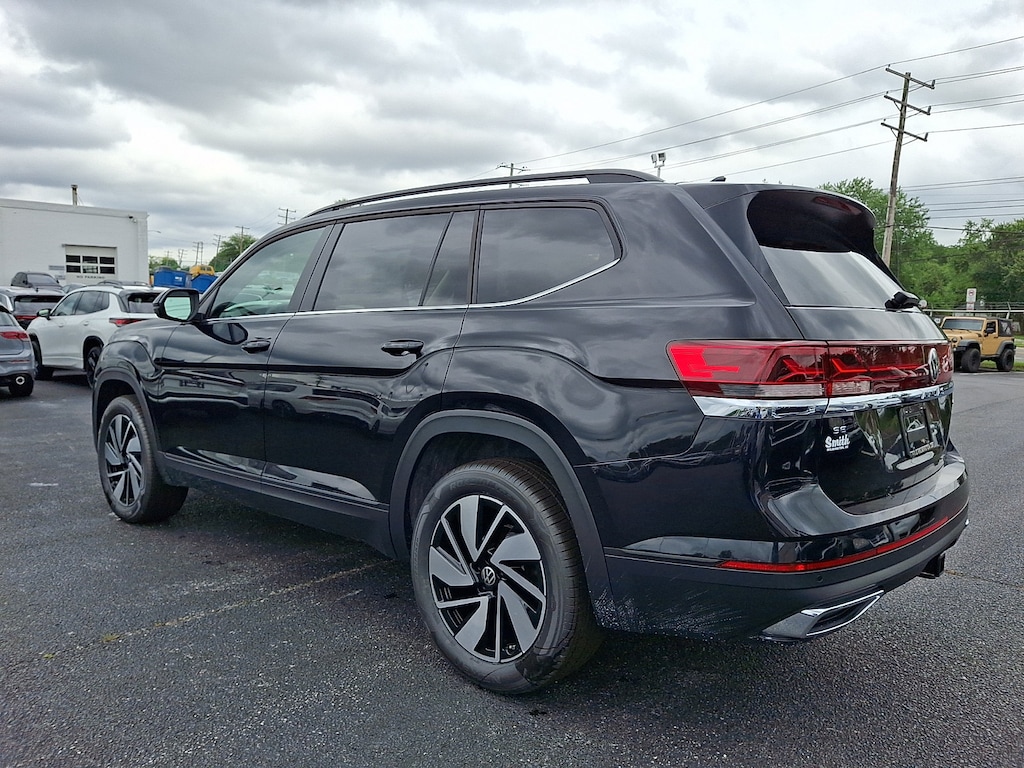 New 2026 Volkswagen Atlas SE w/Technology SUV