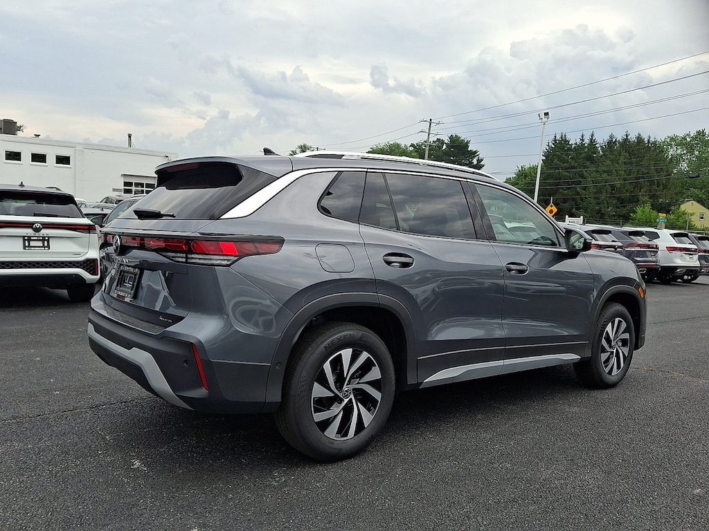 New 2026 Volkswagen Tiguan S SUV