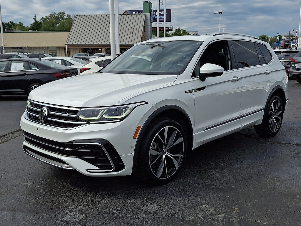Certified 2022 Volkswagen Tiguan 2.0T SEL R-Line SUV